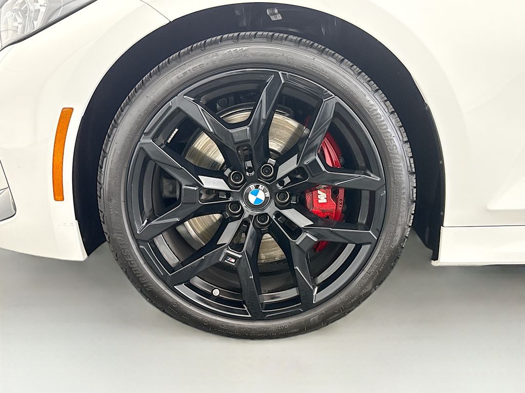 Thumbnail: 2025 BMW 3 Series - 29