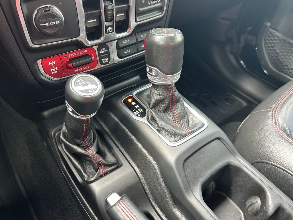 Thumbnail: 2022 Jeep Gladiator - 26