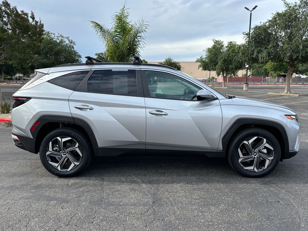 Thumbnail: 2024 Hyundai Tucson - 4