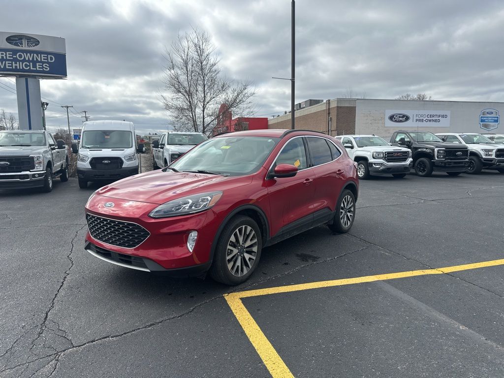 2020 Ford Escape Titanium AWD