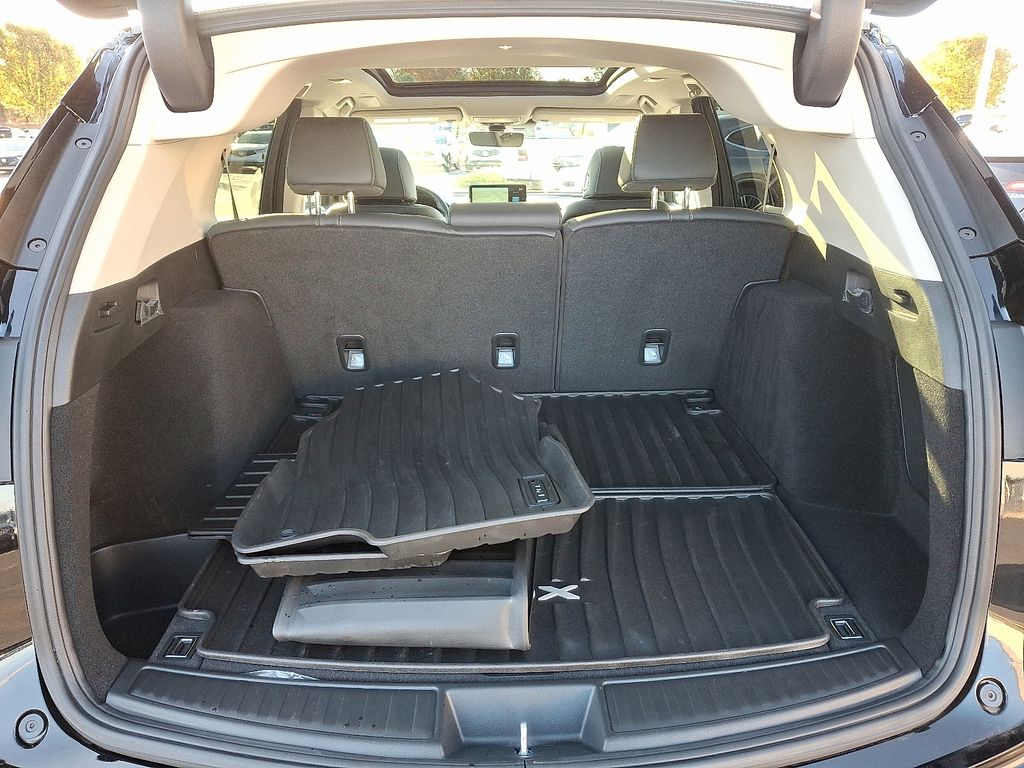 Thumbnail: 2025 Acura RDX - 31