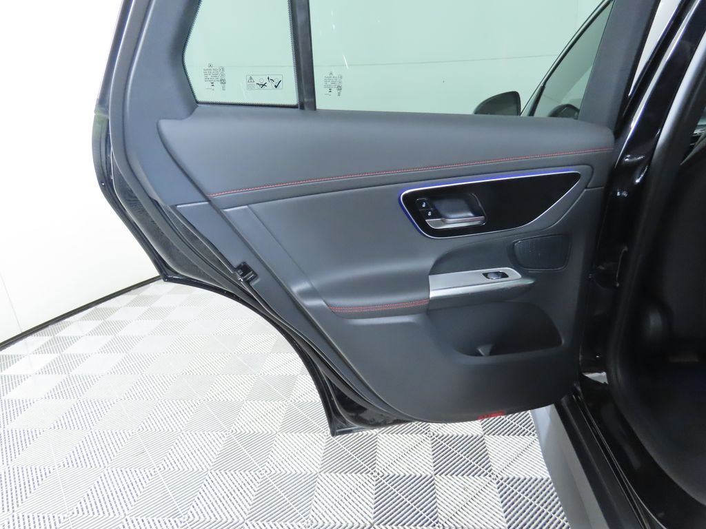 Thumbnail: 2025 Mercedes-Benz GLC - 26