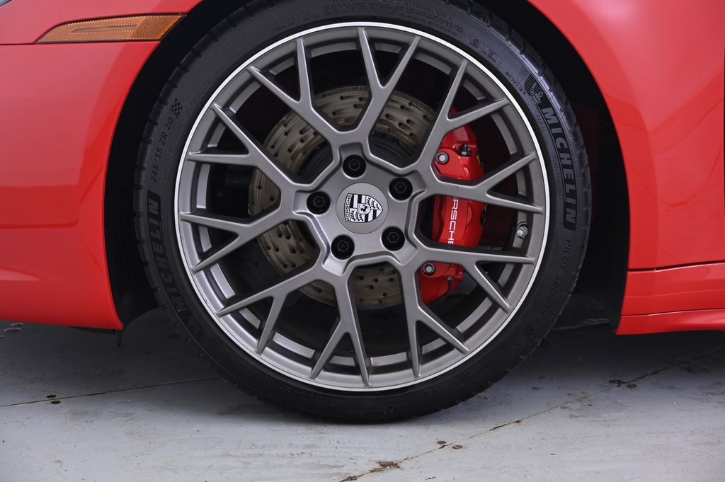 Thumbnail: 2024 Porsche 911 - 11