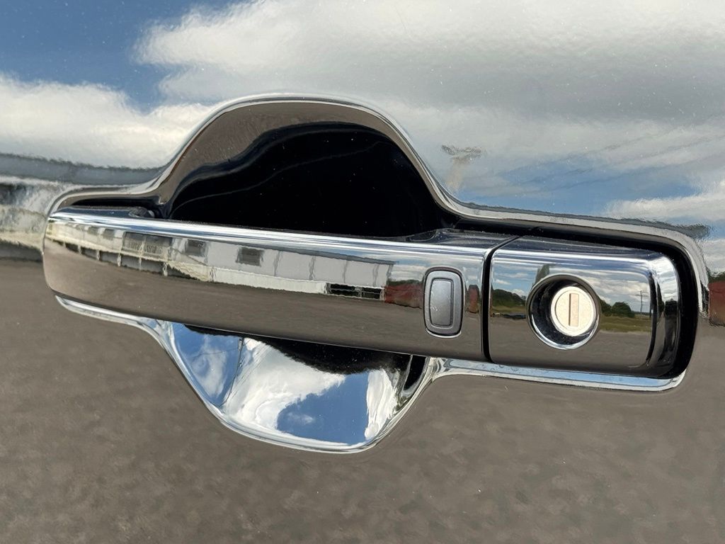 New 2027 Nissan Frontier Truck