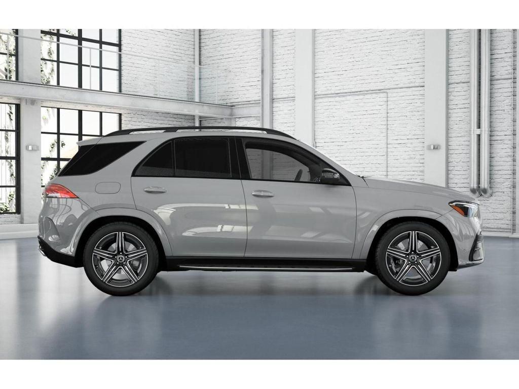 Thumbnail: 2026 Mercedes-Benz GLE - 2