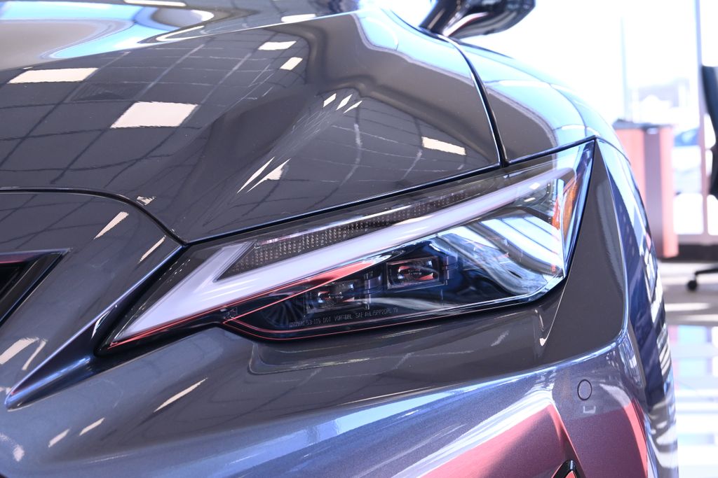 Thumbnail: 2025 Lexus IS - 11