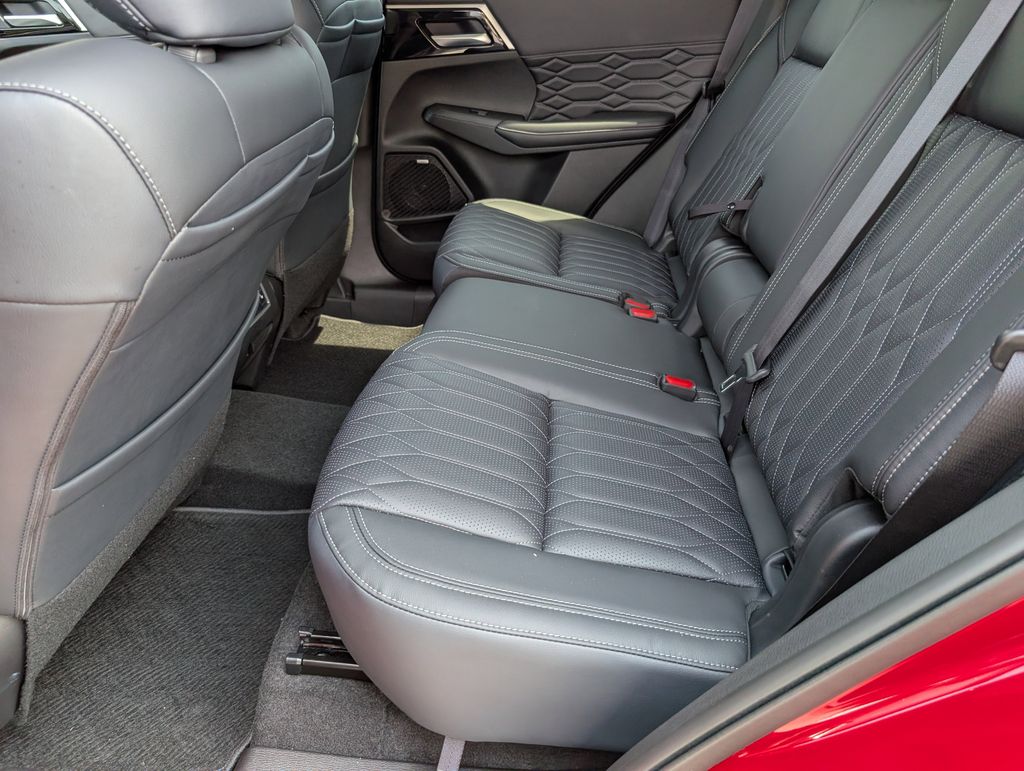 New 2026 Mitsubishi Outlander SUV