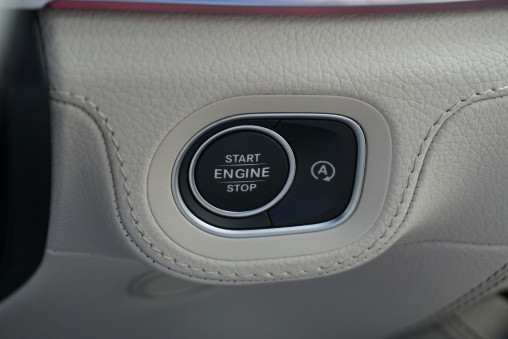 2025 Mercedes-Benz GLS 450 4MATIC 28