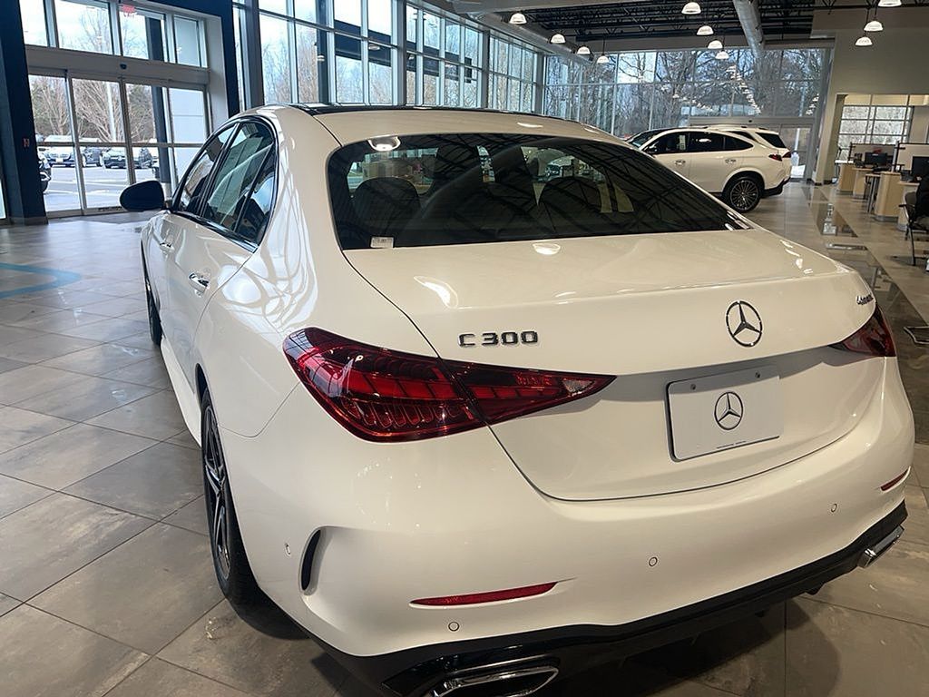 Thumbnail: 2025 Mercedes-Benz C-Class - 3