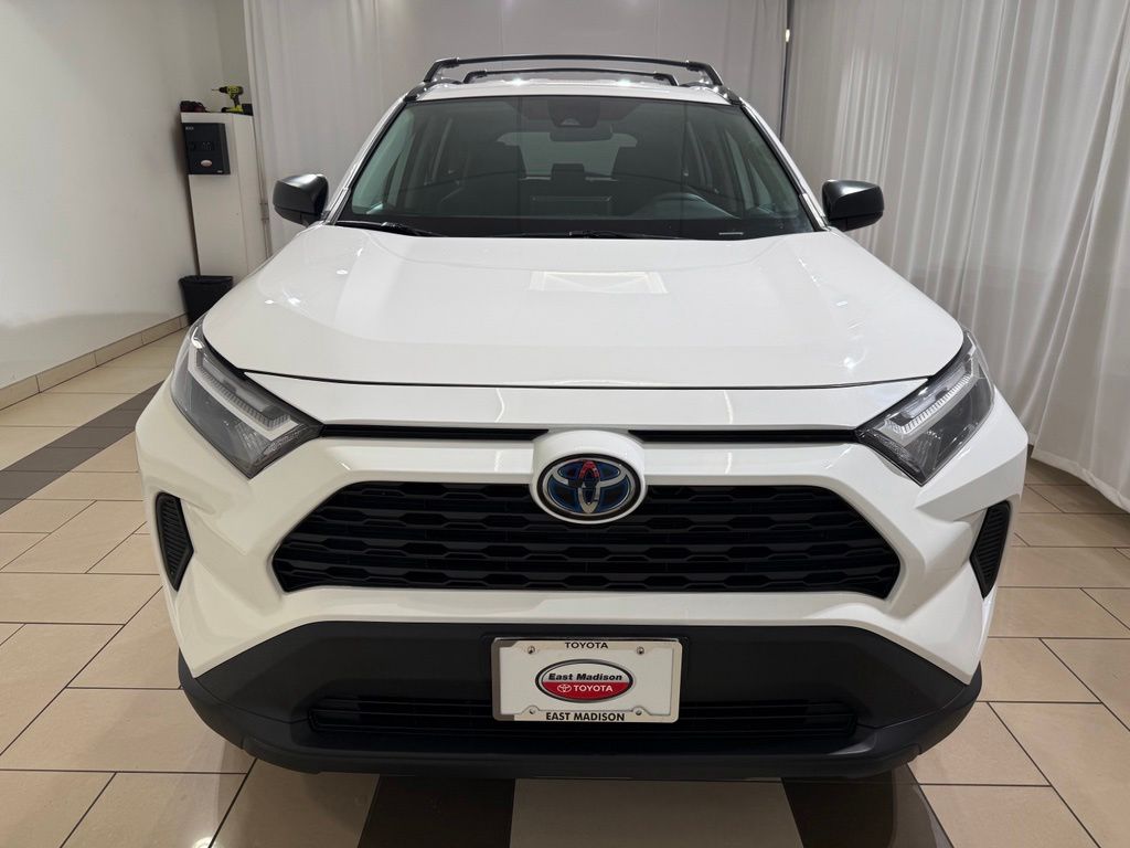 Thumbnail: 2024 Toyota RAV4 - 8