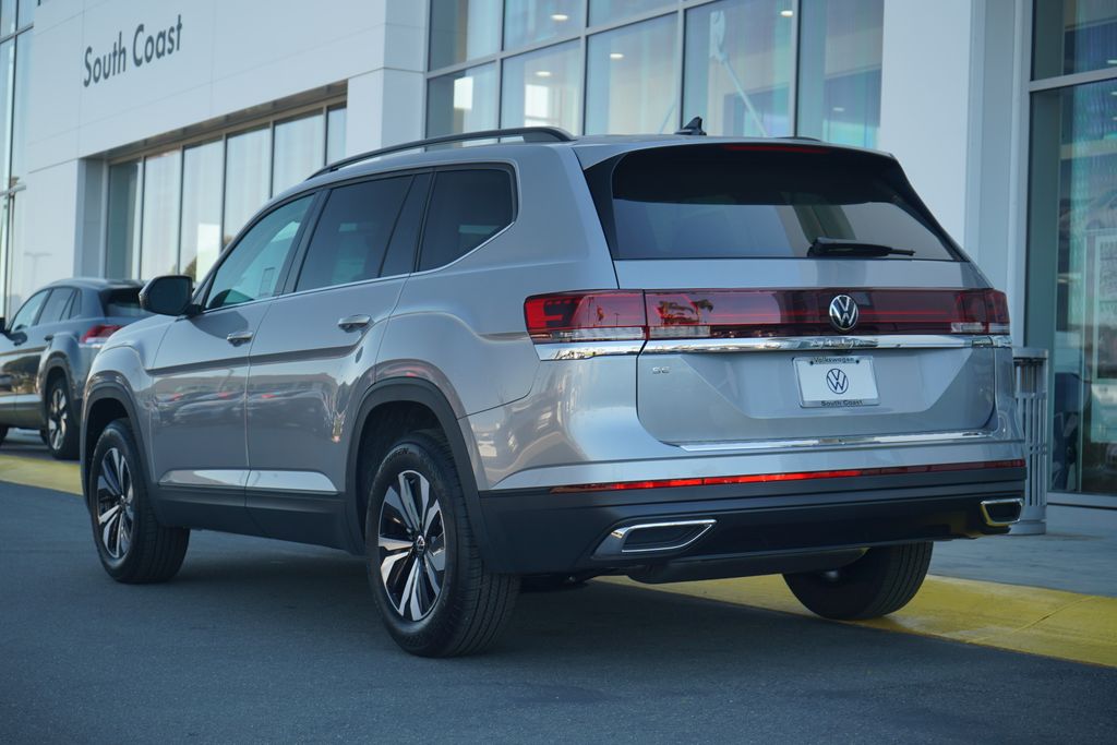 Thumbnail: 2026 Volkswagen Atlas - 3