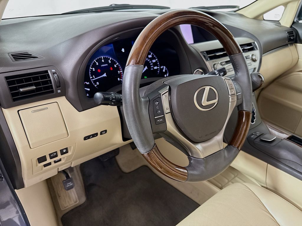 Thumbnail: 2014 Lexus RX - 9