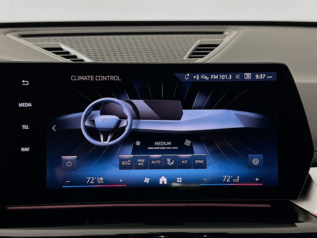 Thumbnail: 2026 BMW X1 - 14