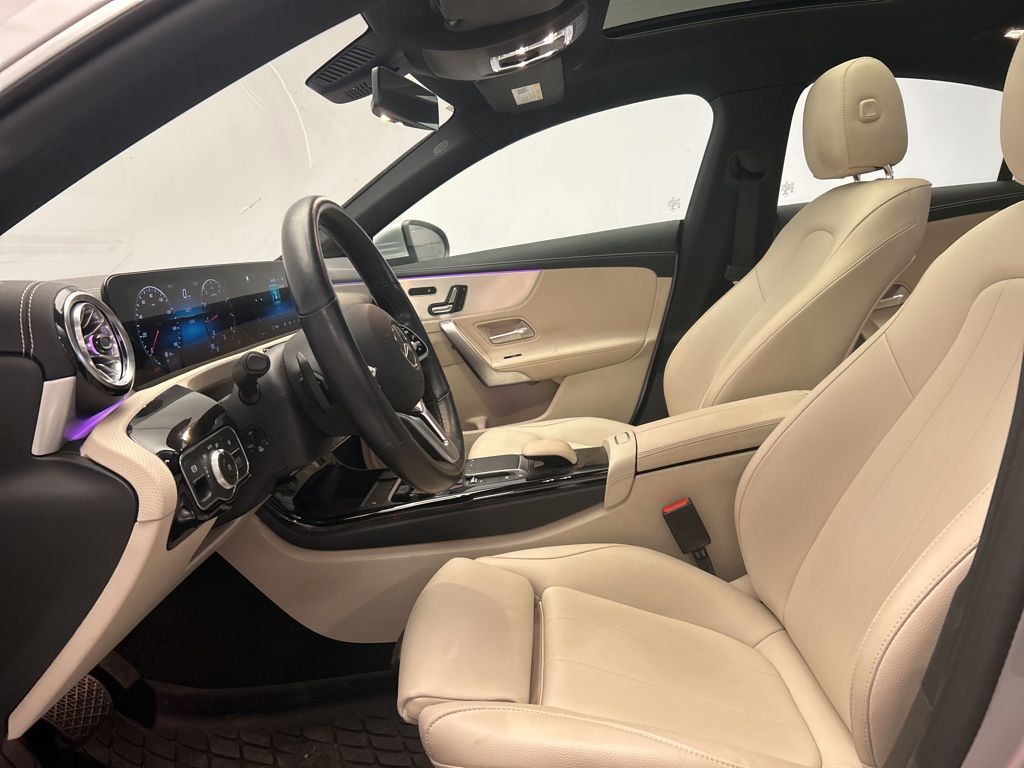 Thumbnail: 2022 Mercedes-Benz CLA - 12