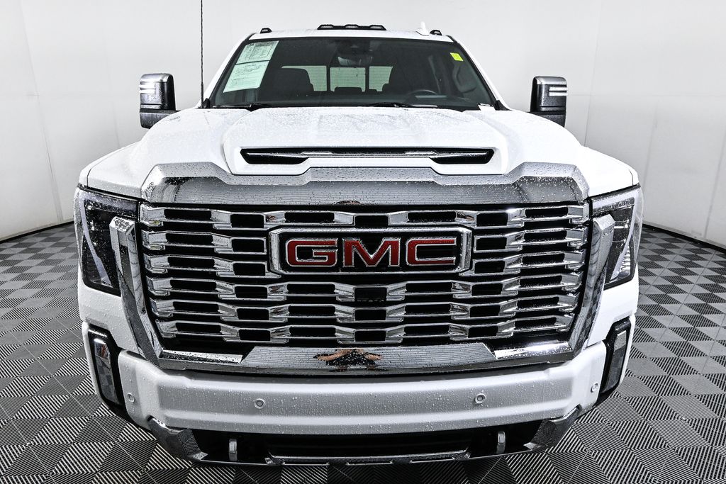 2024 GMC Sierra 2500HD Denali 2