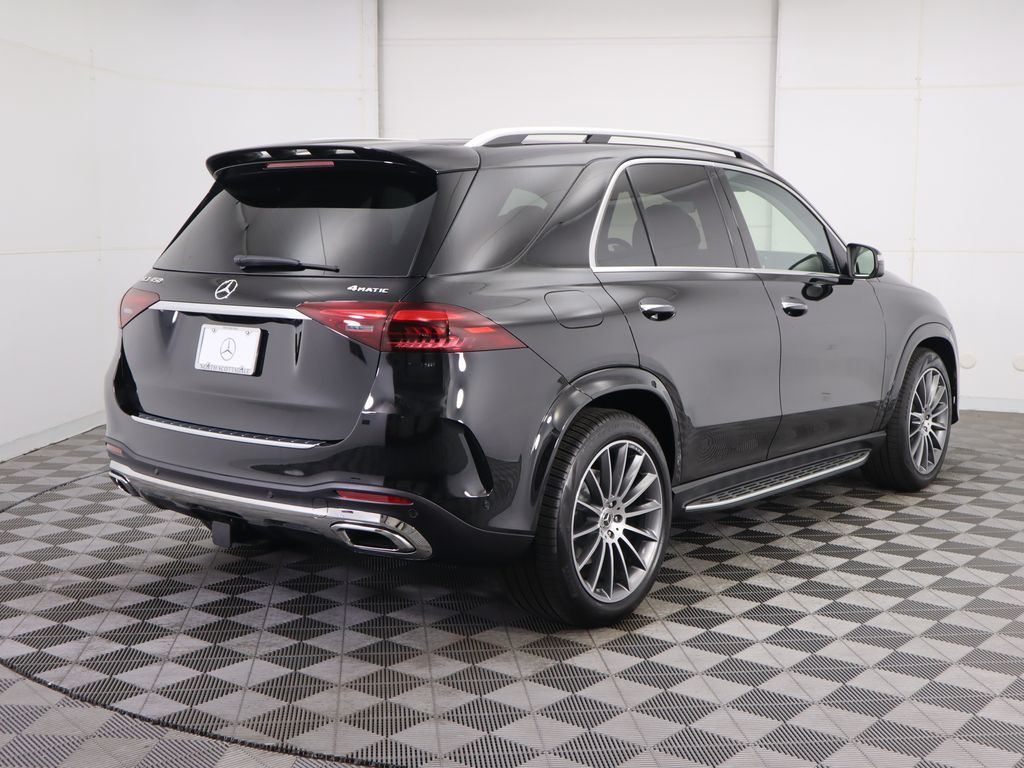 Thumbnail: 2026 Mercedes-Benz GLE - 5