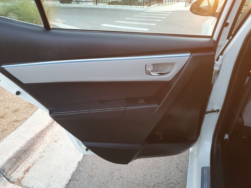Used Car 2014 Toyota Corolla  Le Eco For Sale Under $15,000 In Austin, Texas