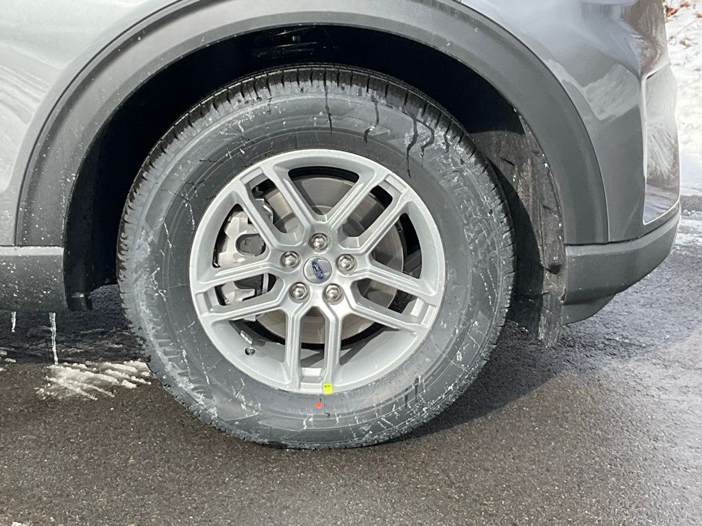New 2026 Gray Ford Active image 23