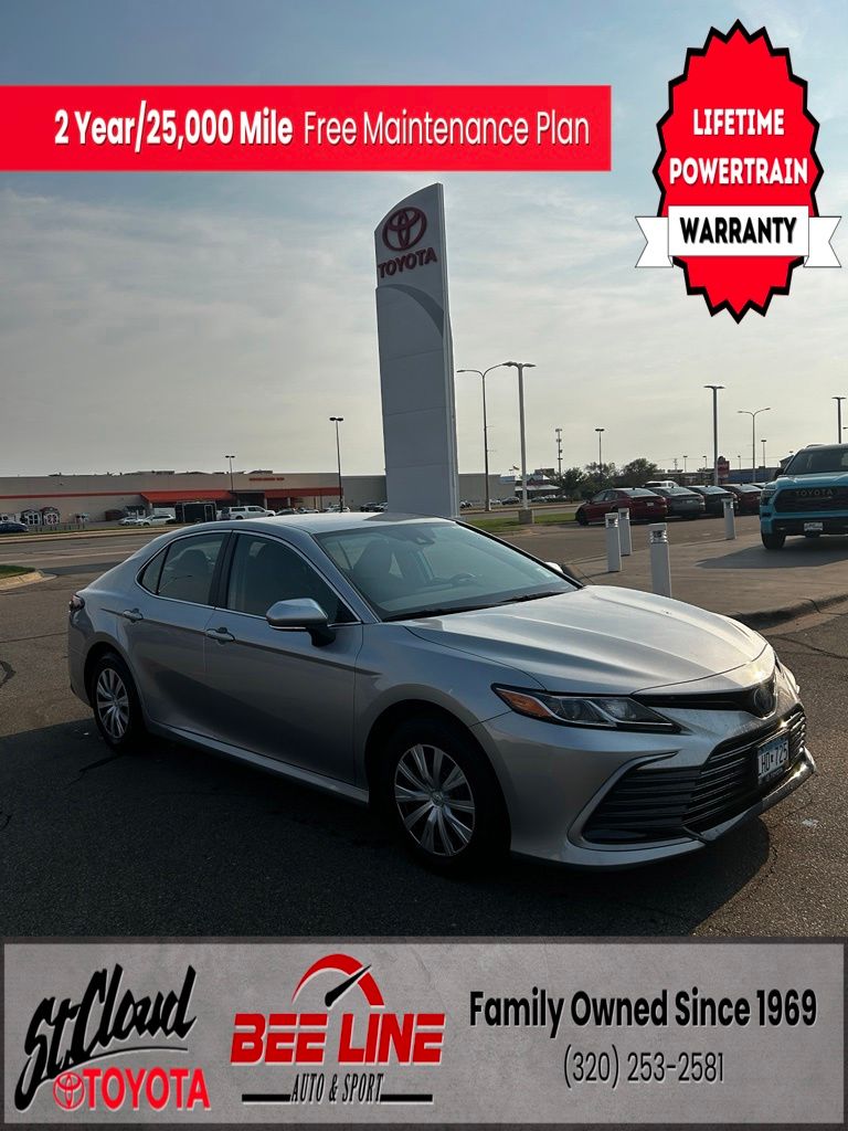  2022 Toyota Camry Hybrid LE FWD   
