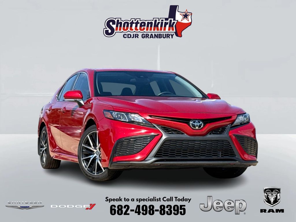 Supersonic Red 2024 Toyota Camry SE FWD Sedan Front-Wheel Drive 8-Speed Automatic