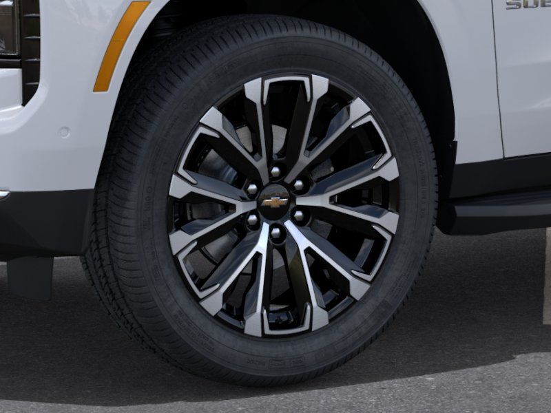 New 2026 Polar White Tricoat Chevrolet High Country image 8