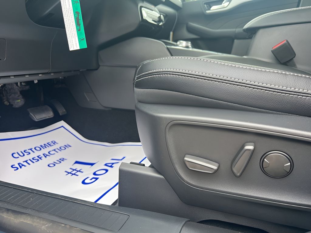 2025 Ford Escape Plug-In Hybrid