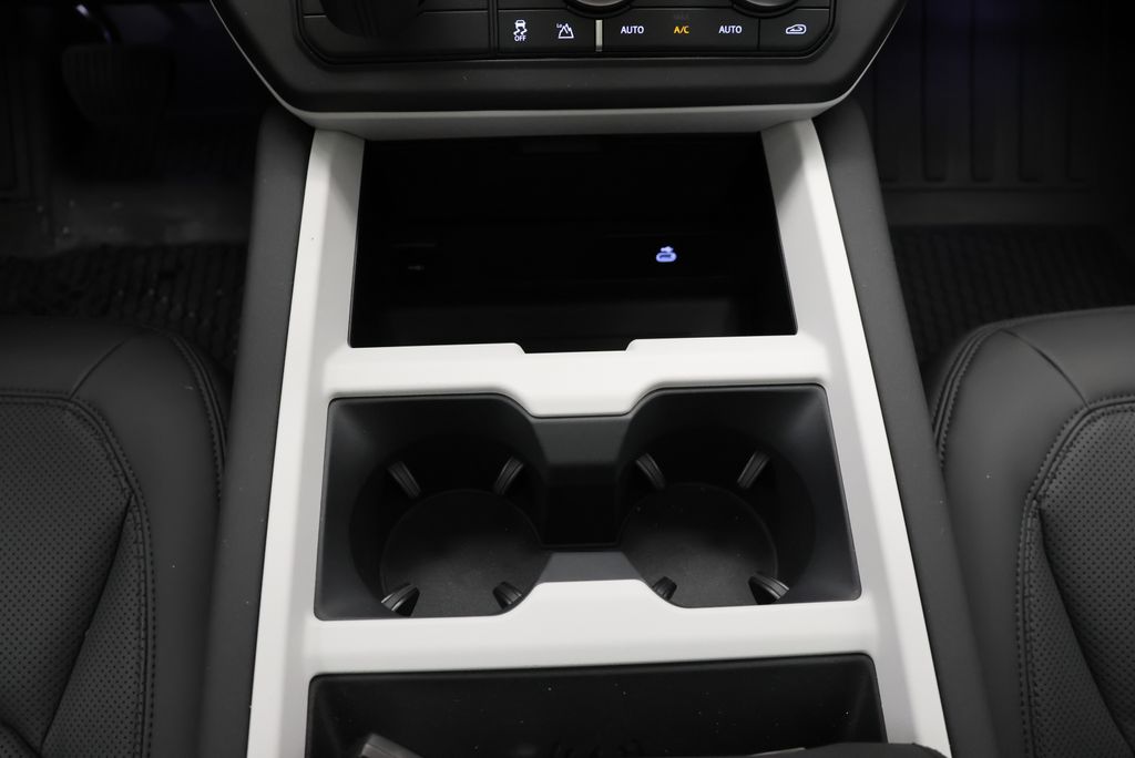 Thumbnail: 2026 Land Rover Defender - 25