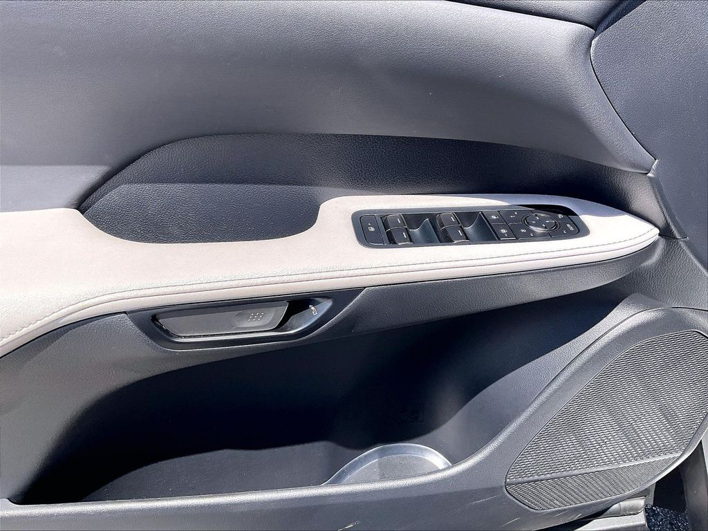 2024 Lexus RX — photo 39