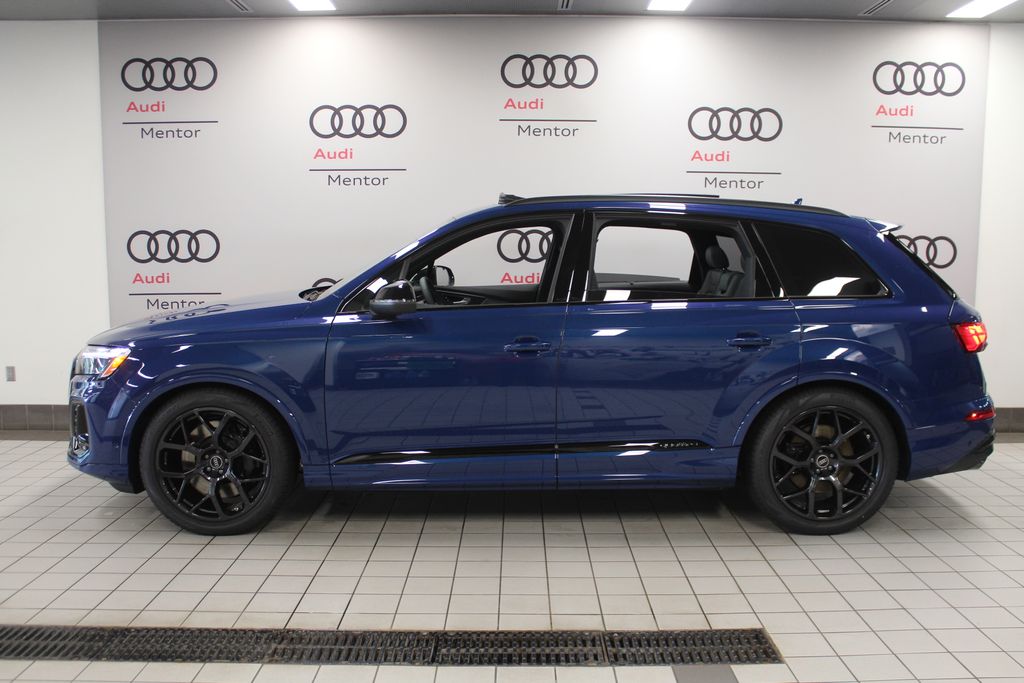 Thumbnail: 2026 Audi SQ7 - 3