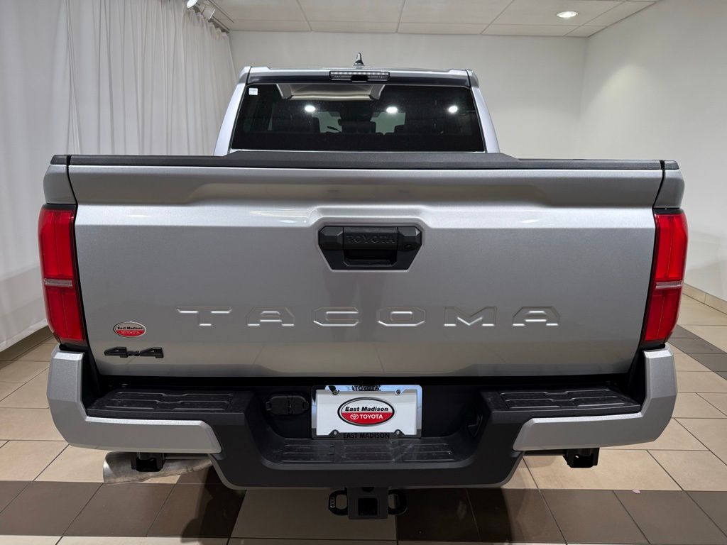Thumbnail: 2025 Toyota Tacoma - 4