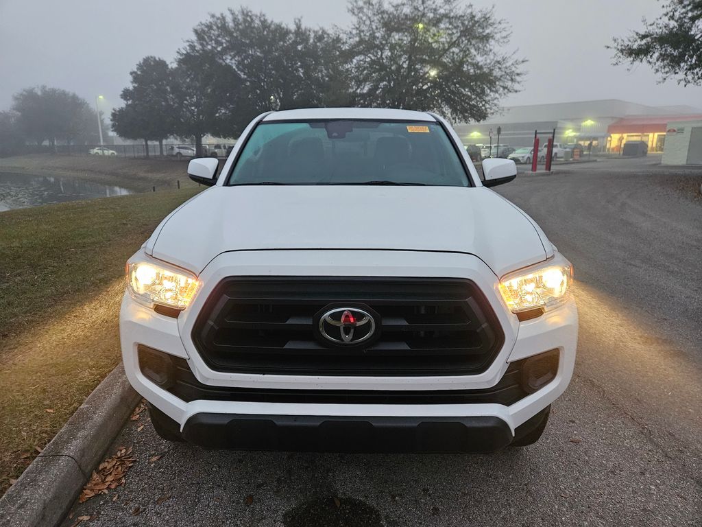 2021 Toyota Tacoma SR 8