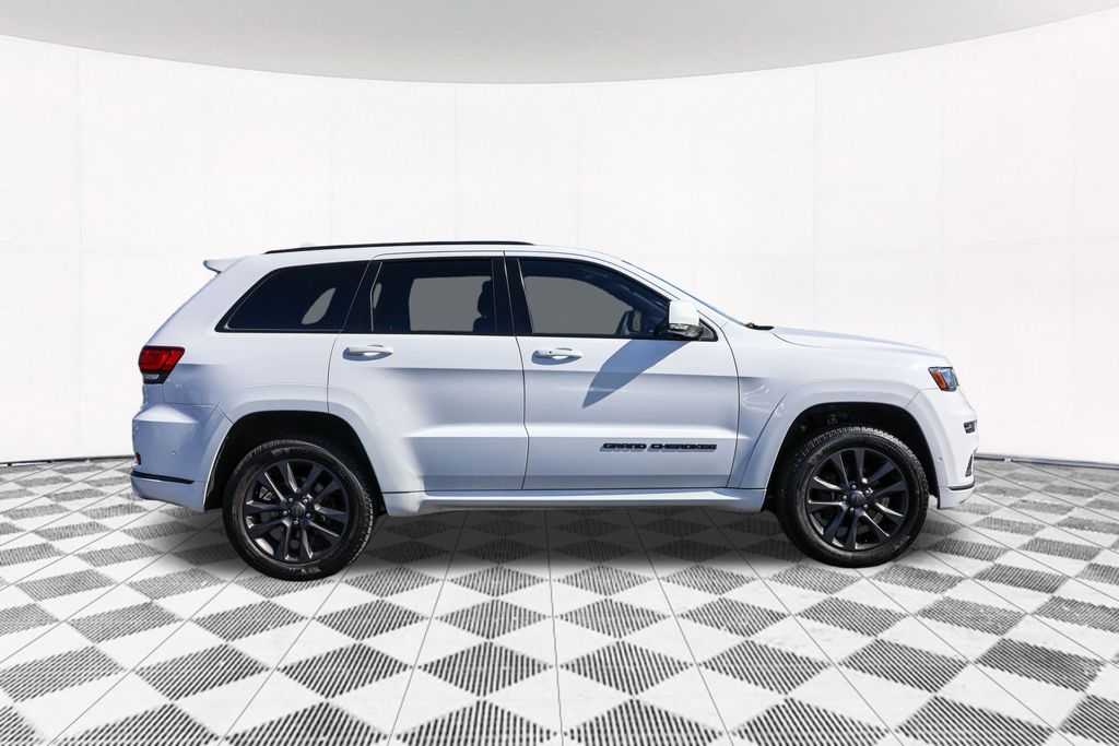 2018 Jeep Grand Cherokee High Altitude 8