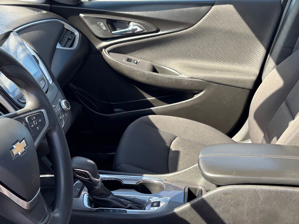 Used Car 2023 Chevrolet Malibu  Lt For Sale Under $20,000 In Austin, Texas