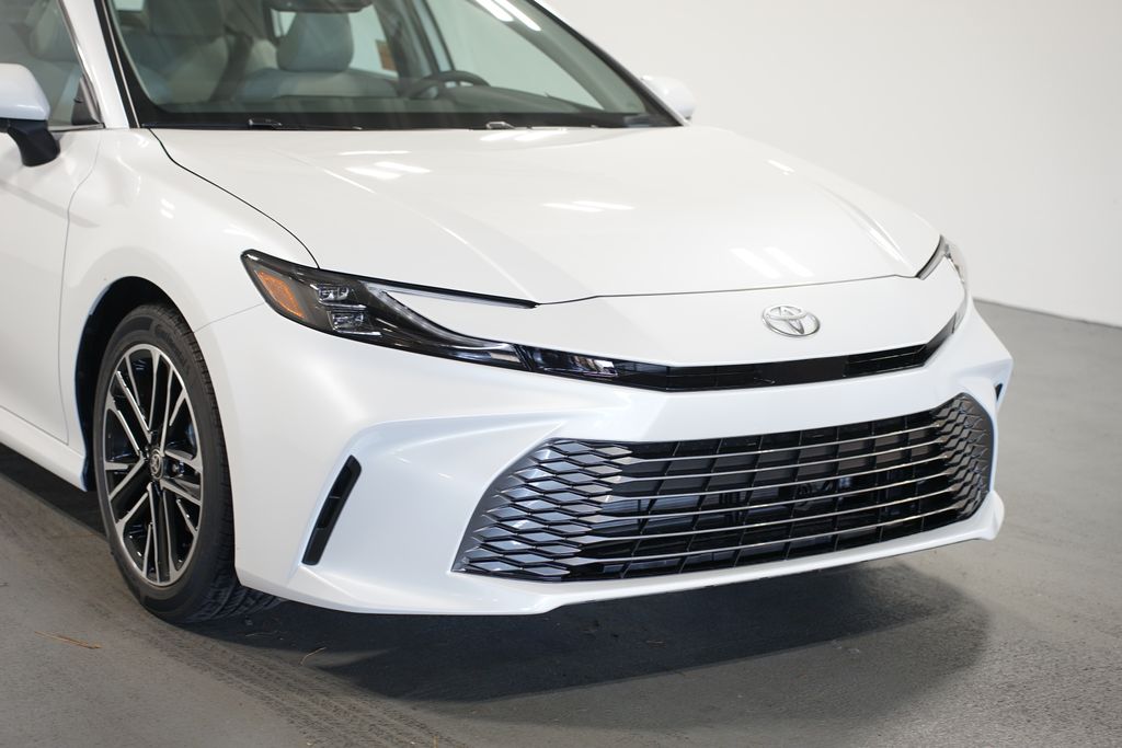 Thumbnail: 2026 Toyota Camry - 4