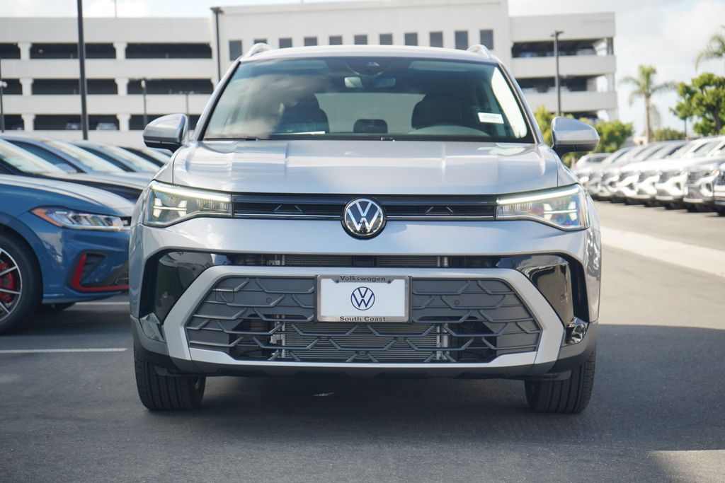 2025 Volkswagen Taos SE 5