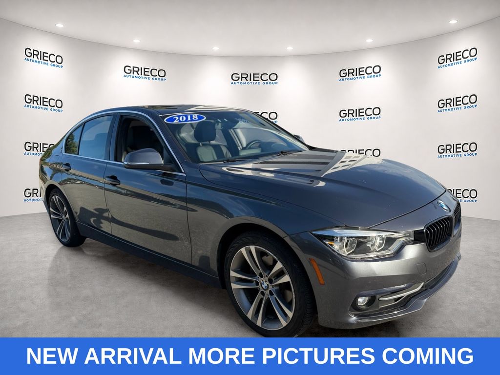 2018 BMW 3 Series 330i xDrive Sedan