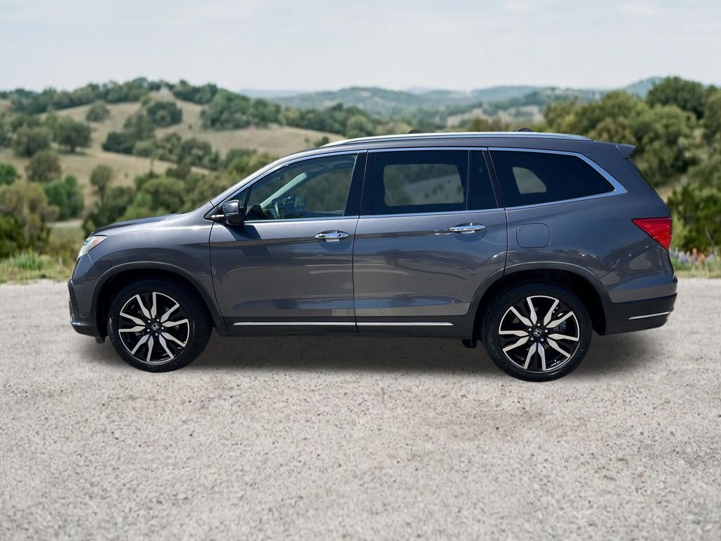 Used Car 2019 Honda Pilot  Touring For Sale Under $25,000 In Austin, Texas