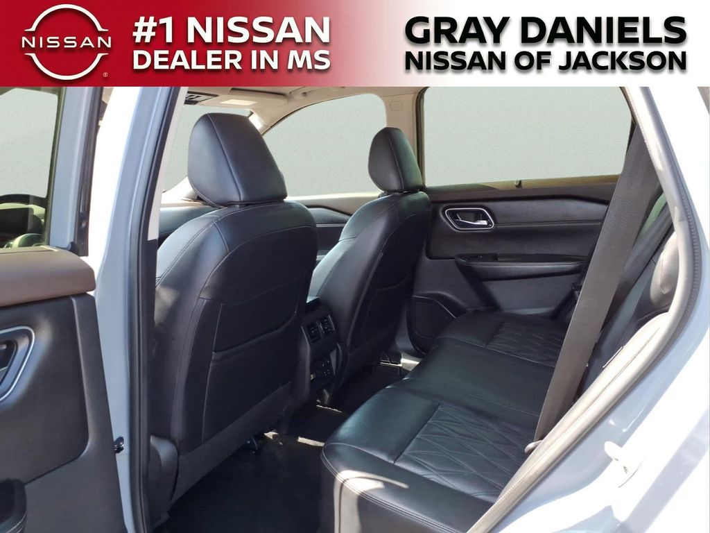 Used 2023 Nissan Rogue SUV