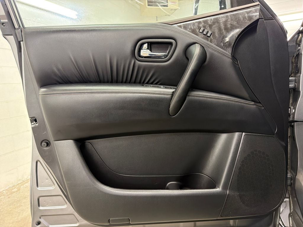 Certified Used 2023 Gray Nissan Platinum image 17