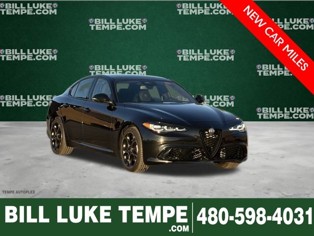 2025 Alfa Romeo Giulia Intensa AWD