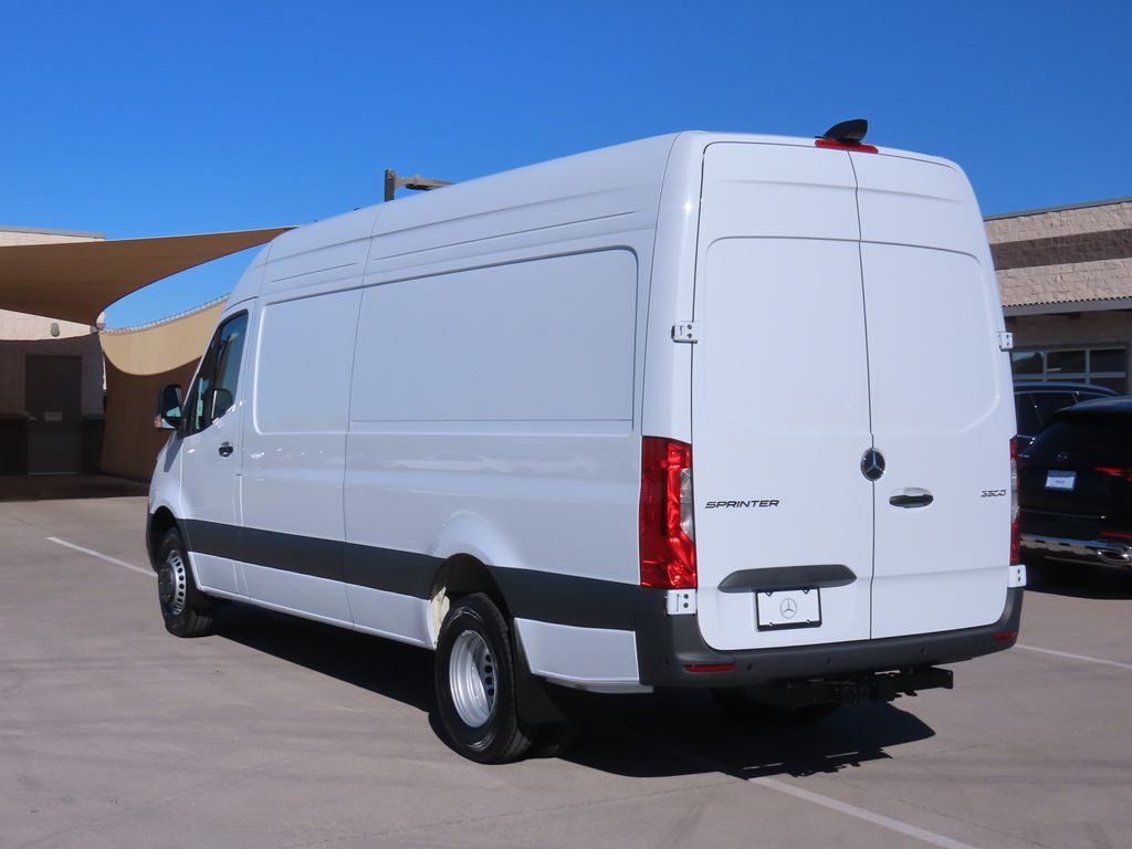 Thumbnail: 2026 Mercedes-Benz Sprinter - 7