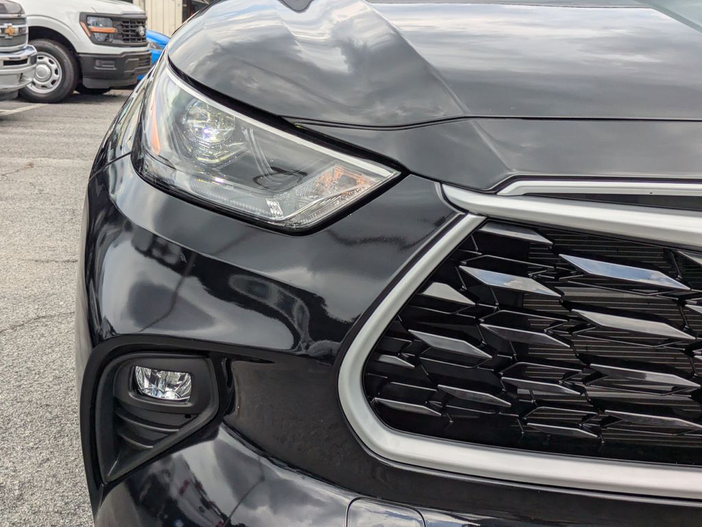 2024 Toyota Highlander Hybrid XLE