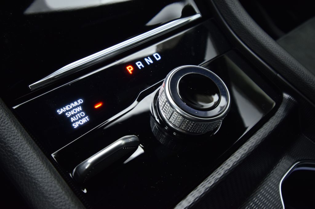 new 2026 Jeep Grand Cherokee car, priced at $47,476