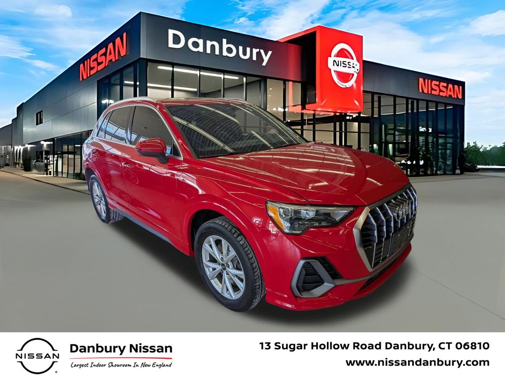 2022 Audi Q3 quattro Premium S Line 45 TFSI