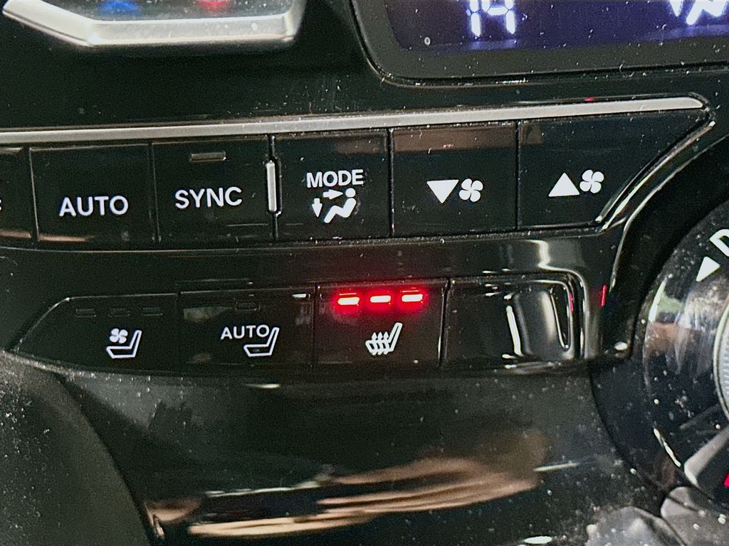 used 2023 Acura MDX car, priced at $40,499