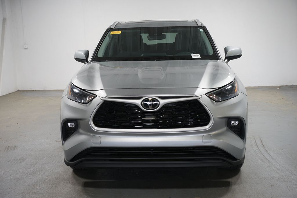 Thumbnail: 2024 Toyota Highlander - 2