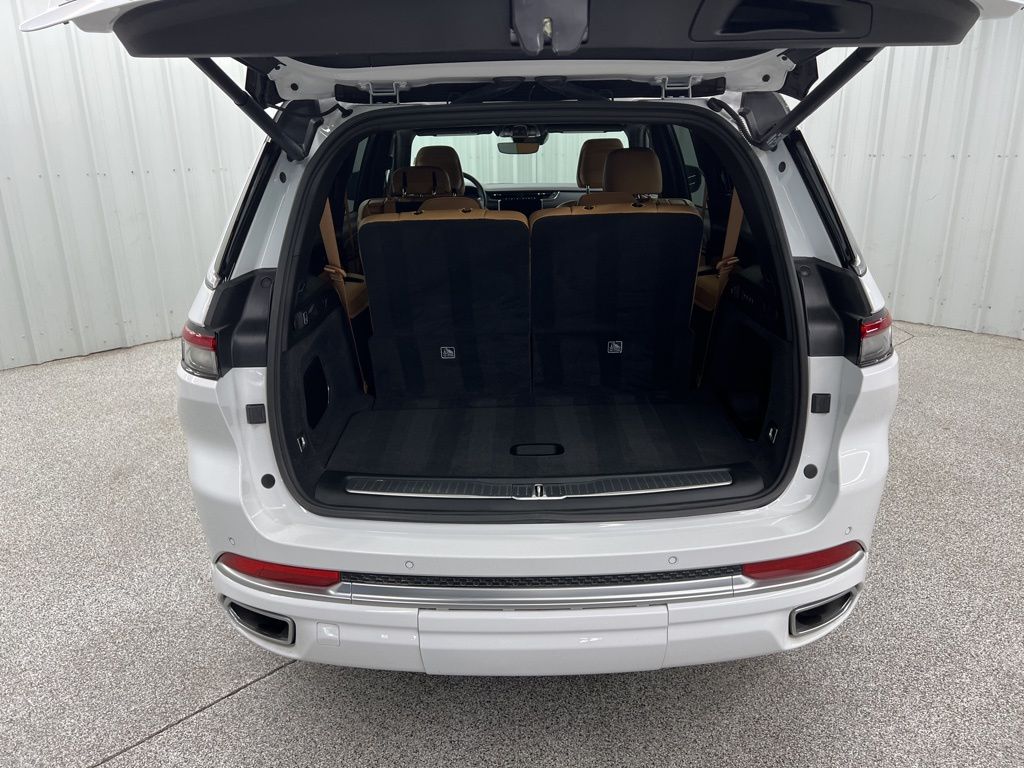 2025 Jeep Grand Cherokee L Summit - 8