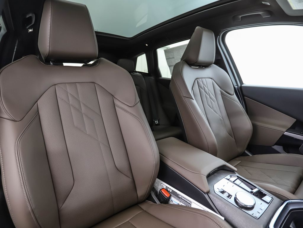 Thumbnail: 2026 BMW X3 - 32