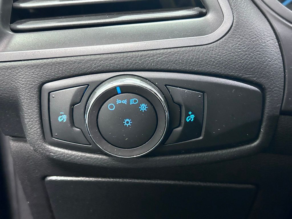 used 2018 Ford Edge car, priced at $13,885