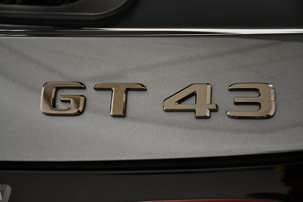 Thumbnail: 2026 Mercedes-Benz AMG GT - 10